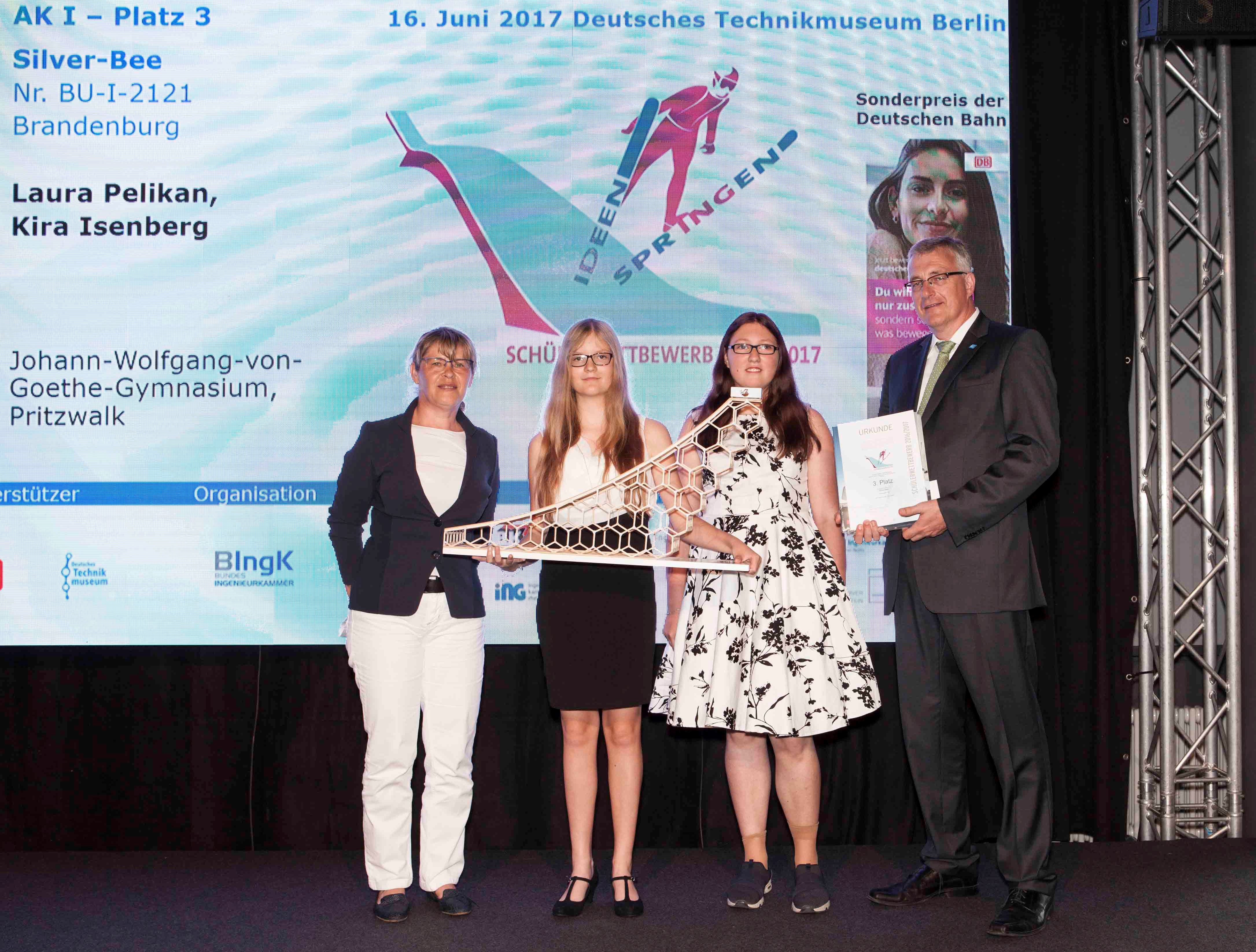 Sonderpreis DB und Platz 3 in AK2_ Bundeswettbewerb IDEENsprINGen_Foto Bundesingenieurkammer